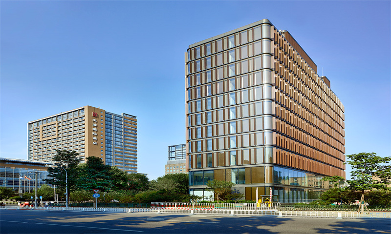 松源大厦：东莞市现代商务地标，彰显城市魅力